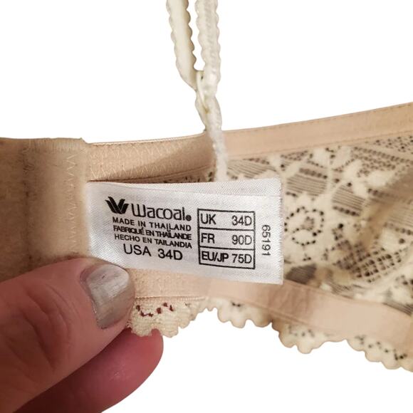 Wacoal Lace Bra 34D - Picture 7 of 7